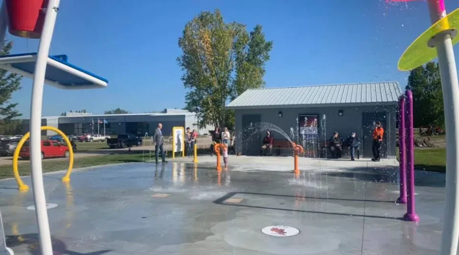 Ear Falls Splash Park Officially Open