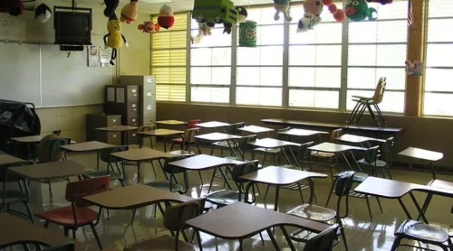 Expert Calls For More School Precautions