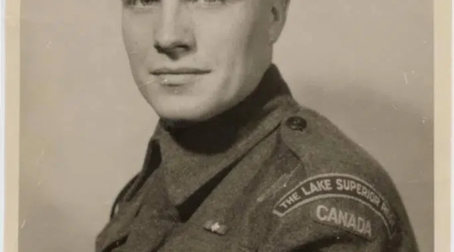 12195879_925278580853835_4572392057880044711_n James Shapland Jr.