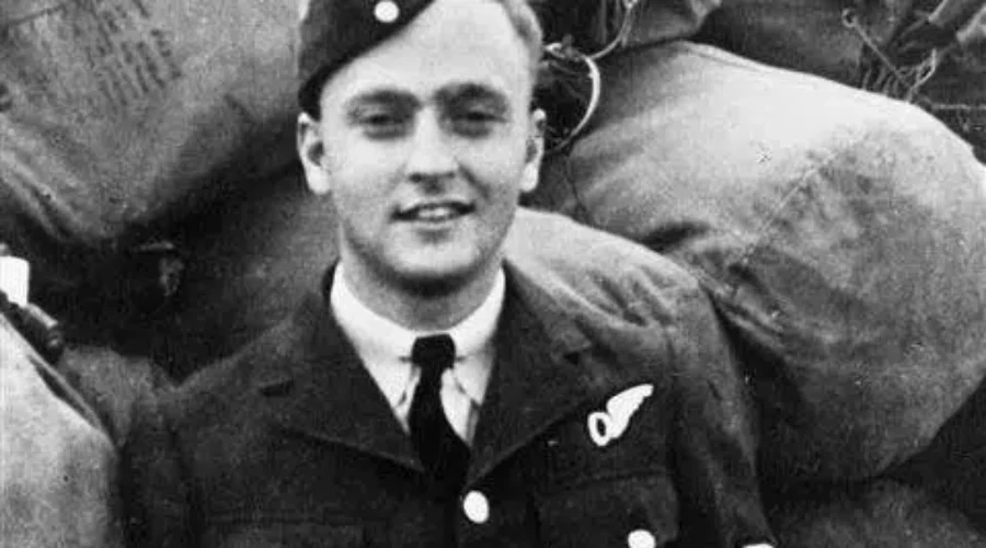 LEACH-Leonard Leonard Leach