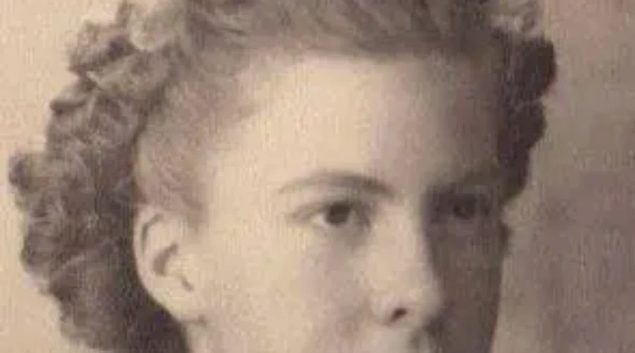 Lillian VanKoughnett