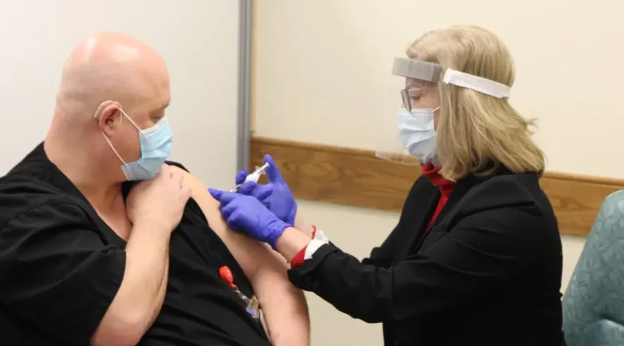 First Regional Vaccine Administered In Thunder Bay