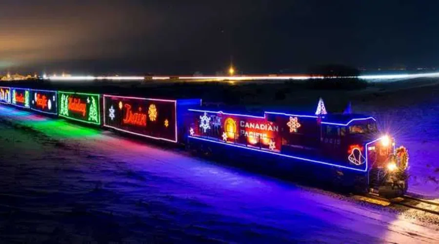 virtual-holiday-train CP ‘Holiday Train At Home’ Saturday