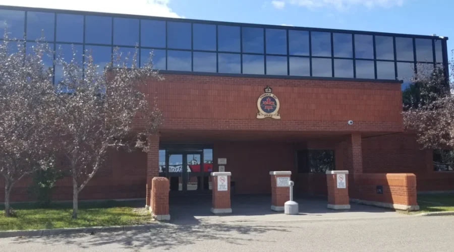 Thunder-bay-city-police-hq Adjudicator Rules Officers To Face Disciplinary Hearing