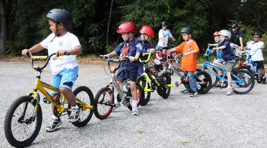 5576436765_e18d2b0344_b-1 Bike Safety Tips For March Break And Beyond