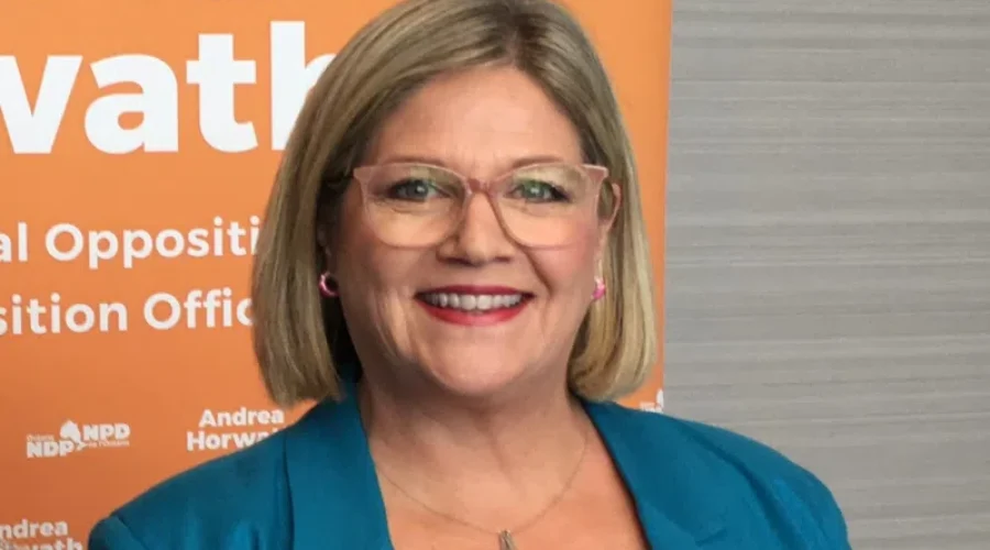 andrea-horwath-judith-monteith-farrell-800x450-1 NDP Leader: Lockdown Too Little, Too Late