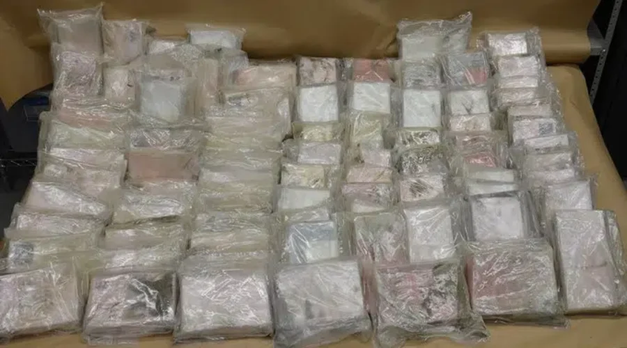 bust1-1 $7.6 Million Of Cocaine Seized In Drug Trafficking Ring