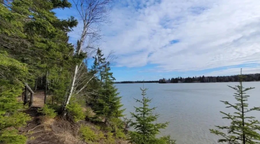 Wabigoon Lake