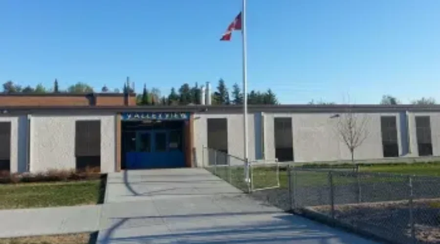 vallyeview Positive COVID Case At Kenora School