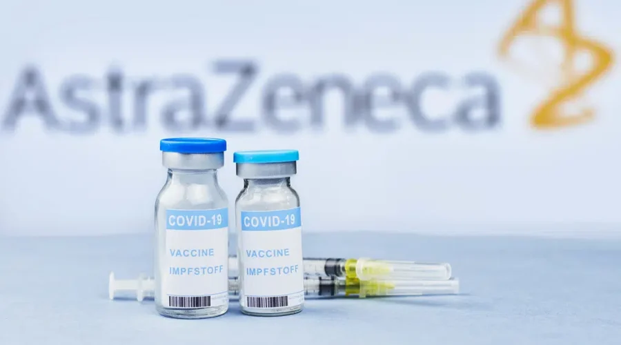 50714724757_cd08941b3f_b Province Halts AstraZeneca Shots