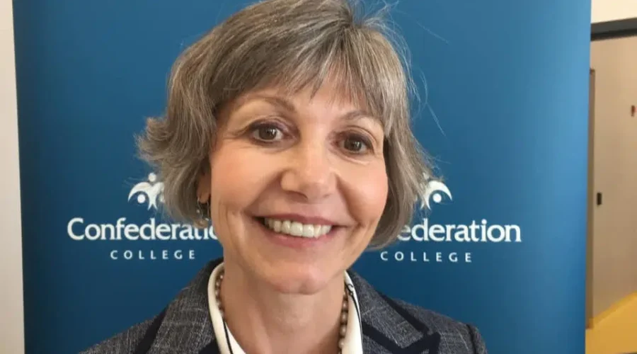 kathleen-lynch-2019-1 College Wraps Up “Year Of Viruses”