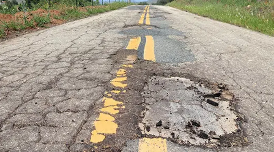 Ontario’s Worst Roads Named; None In Our Region