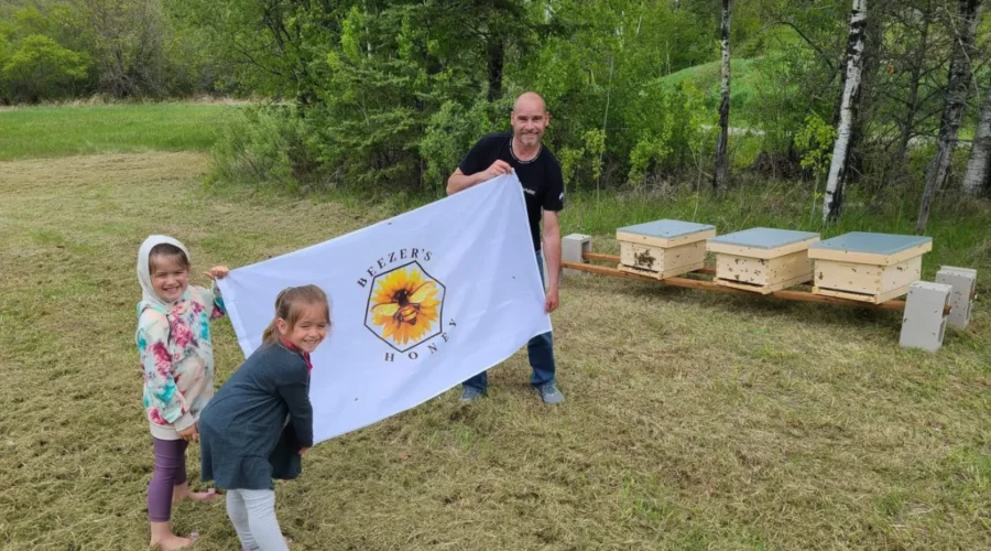 breeze-1 Junior Beekeeping Program Creating A Local Buzz