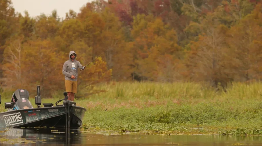 jeff-gustafson-action-1 Local Product In ‘Super Bowl Of Fishing’