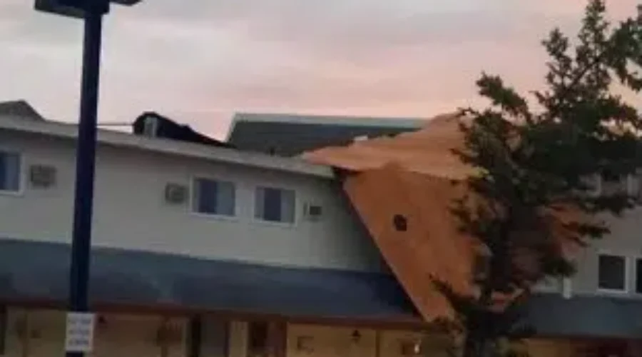 sioux-hotel-ashley-rousseau Homes Still Without Power, Aftermath Of Sioux Lookout Storm