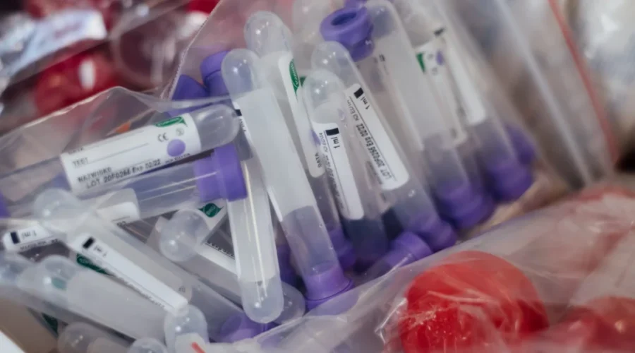 awlMxCVBaIY-scaled-1 Ont. Cases Continue To Decline