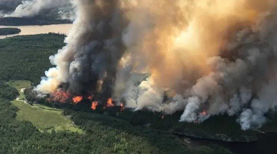 ontario-forest-fires-twitter-1 Little To No Change In Red Lake Fire Situation