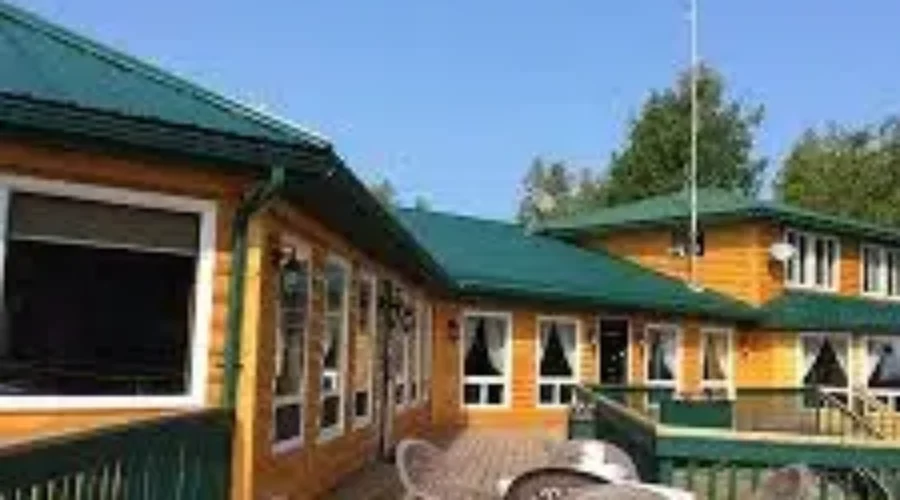 templebay-1 Local Lodge Boosts Morale Of Forgotten Seasonal Guides
