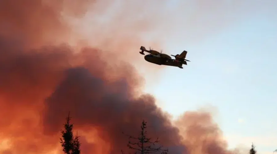 fireupdate Out Of Control Fire Numbers Dropping