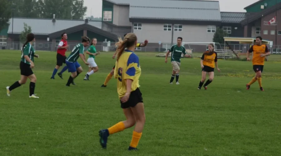mon2-1 Tie Vaults Steelers Into First Place
