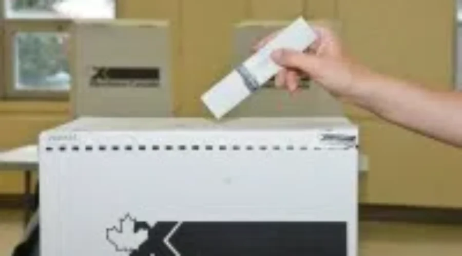 ballot-box2-1 Local Students Pick Melillo By Slim Margin