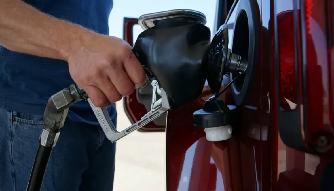 gas-pump-CREDIT-MINNESOTA-POLLUTION-CONTROL-AGENCY