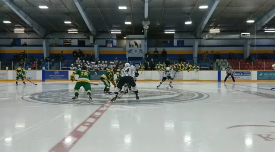 Ice Dogs End Homestand With Big Win