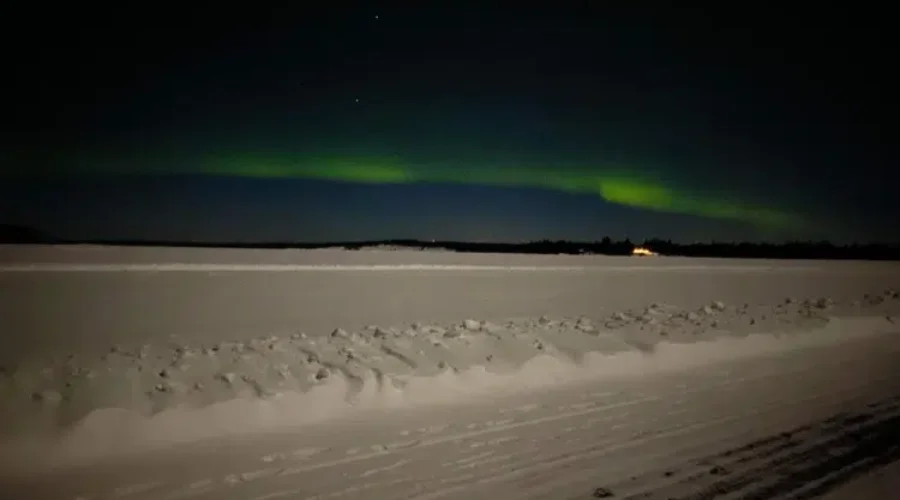 16-year-old-jaylynn-bull-took-this-picture-during-an-evening-walk-on-the-lac-seul-white-fish-bay-ice-road-photo-submitted-by-jaylynn-aunt-ina-keesic Lac Seul – White Fish Bay