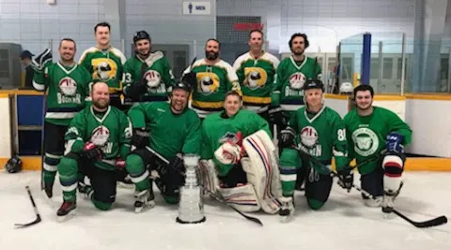 champs1 Andersons BogeyMen Win Commercial Hockey Title