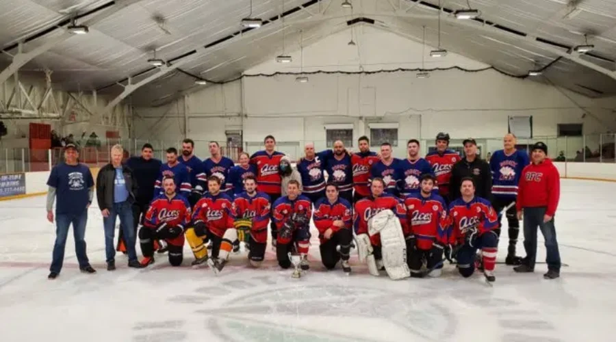 badges-1 Successful ‘Battle Of The Badges’ In Sioux Lookout