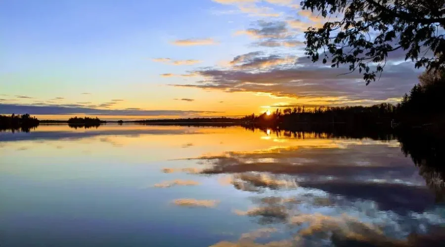 Eagle Lake – Waldorf Bay