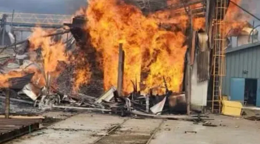 fire2 Fire At Ignace Mill