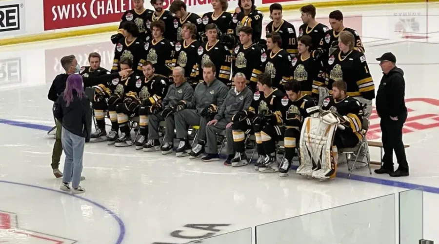 minersgameday-1 Red Lake Miners Coach Previews Nationals
