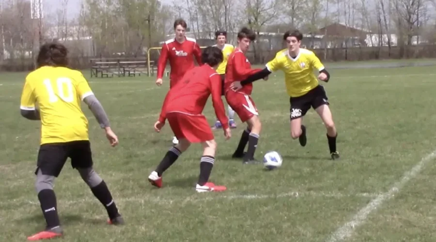 soc1-2 Eagles Winless in Soccer Opener