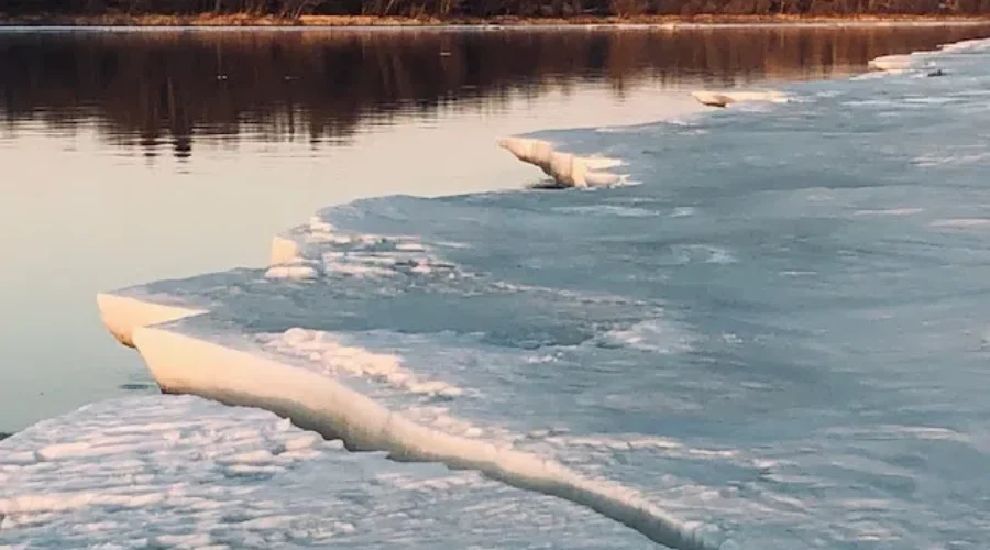 Local Watersheds Facing Extreme Flows