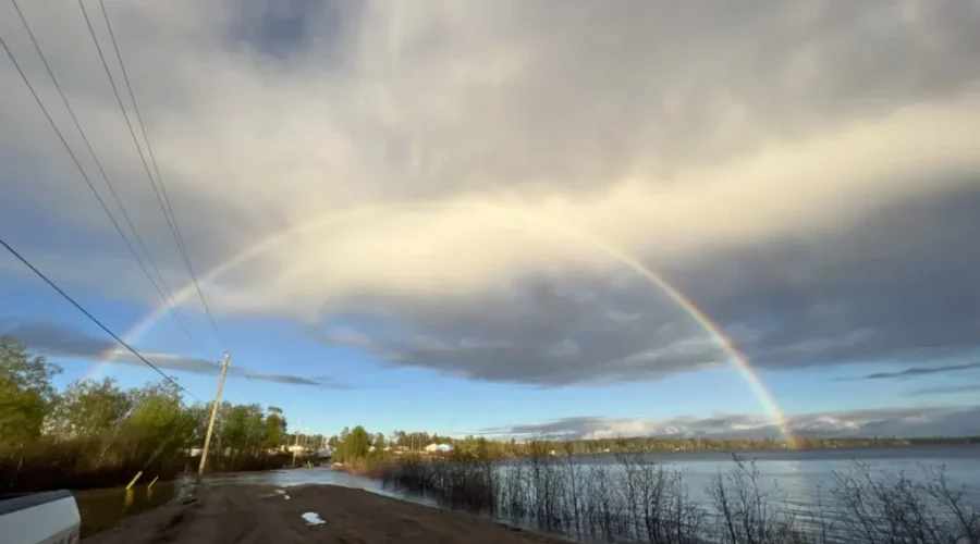 rainbow-over-pikangikum-photo-submitted-by-chey-morningstar-1 Environment Canada Predicts A Cool And Wet Summer