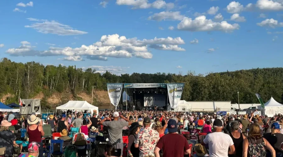 295106988-578956753683606-6898202549119086027-n Country On the Bay A Huge Success