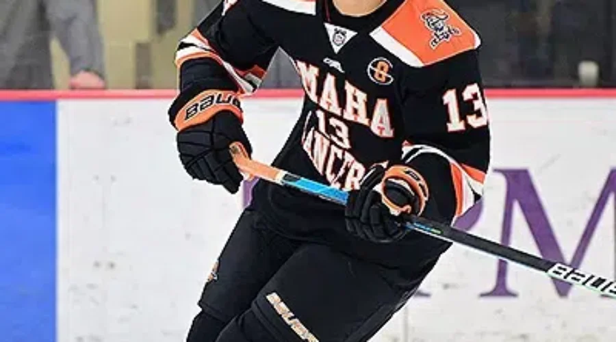 gardner-daimon Gardner Drafted by Canucks