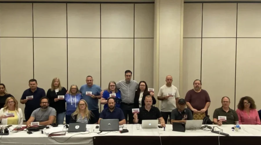 Talks Between Bell Canada And Clerical And Aliant Workers End