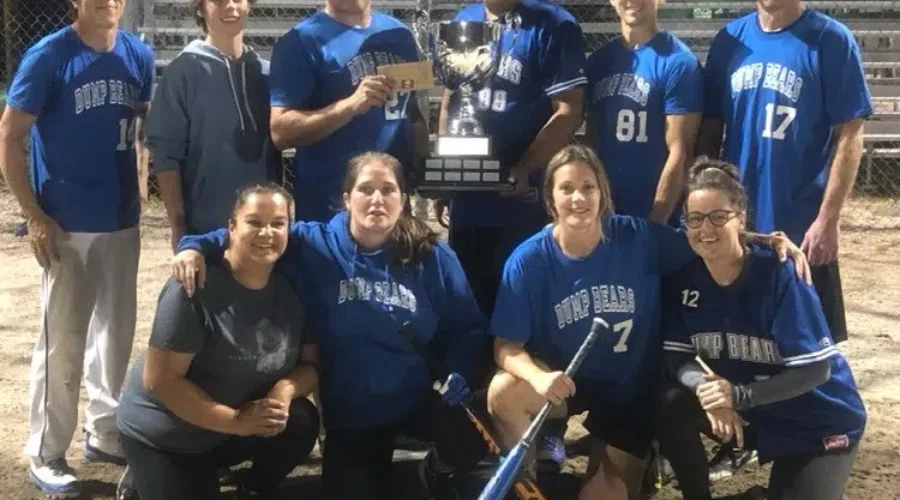 P.I. Dump Bears Slo-Pitch Champs