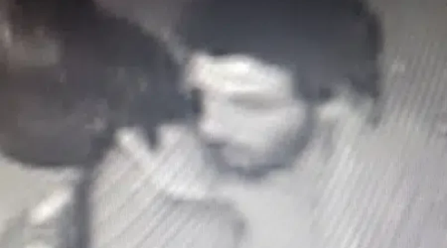 Do You Know This Man? OPP in Dryden Want to Meet Him