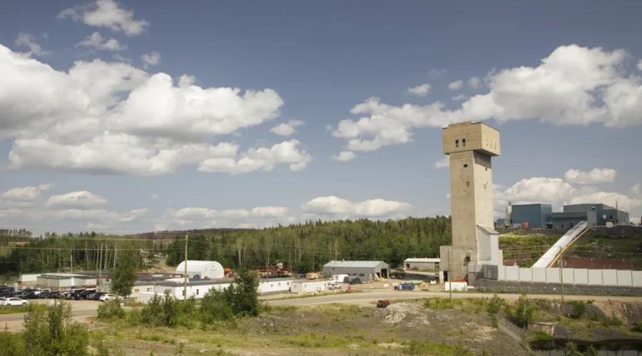 Pure Gold Suspending Red Lake Operations