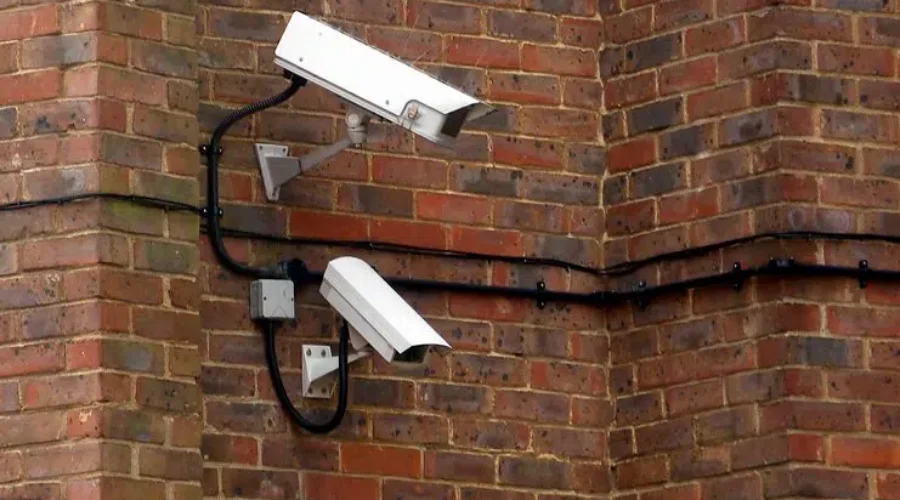 551619803_0d9a0c329d_b-1 CCTV Grant For Extra Security In Sioux Lookout