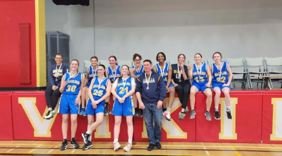 Silver For Dryden Eagles Basketball Team