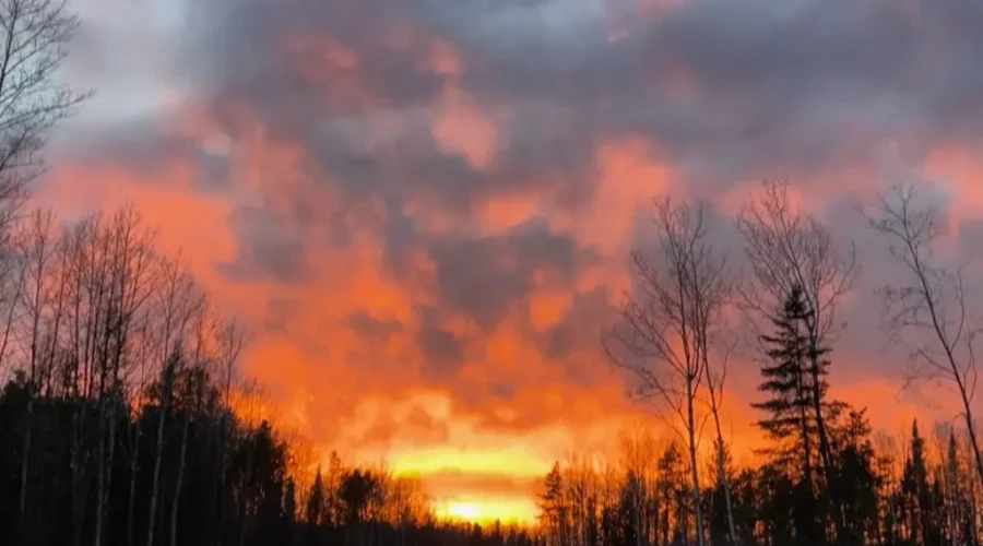 Red Lake Sunset – Kinross Road Project