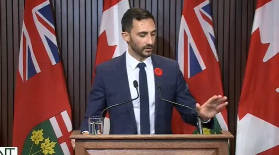 stephen-lecce-on-education-talks-nov-2-2022 Education Minister Calls For End to Strike Threat