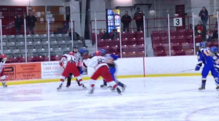 Kenora Thistles Earn 3 Points At Home