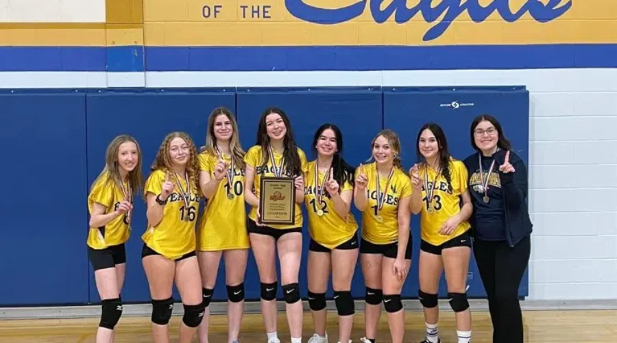 Dryden Eagles Volleyball Team Wins Home Tournament