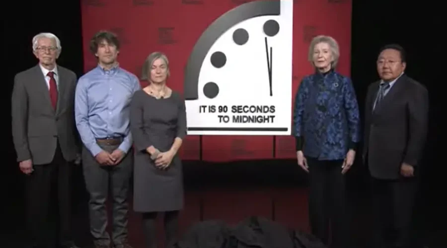 doomsday-clock-2023 Doomsday Clock Moves Closer To Midnight