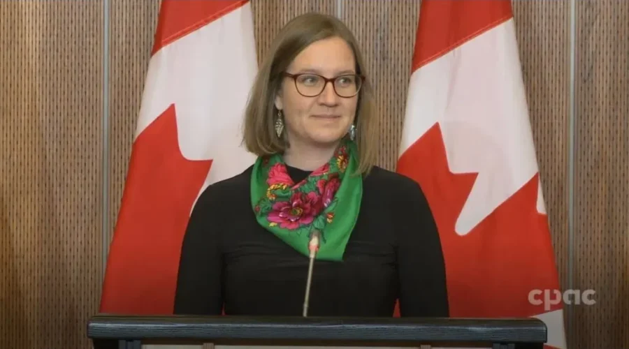 karina-gould Minister declares passport backlog ‘eliminated’